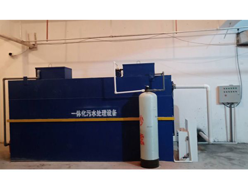 某工厂污水处理现场